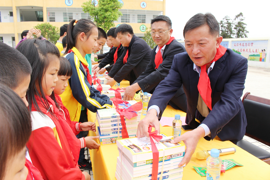 1576051263176281.jpg ABUIABACGAAgisfp5gUoqvT8_gUwohA47Ao!900x900.jpg